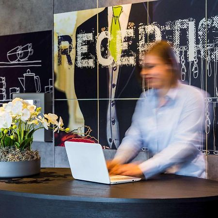 ibis budget Stein Maastricht Buitenkant foto