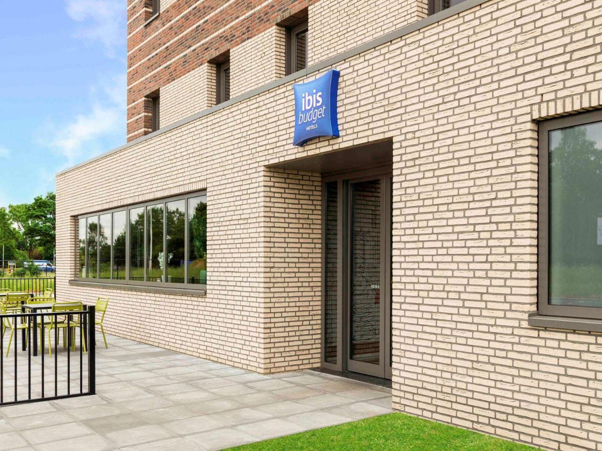 ibis budget Stein Maastricht Buitenkant foto