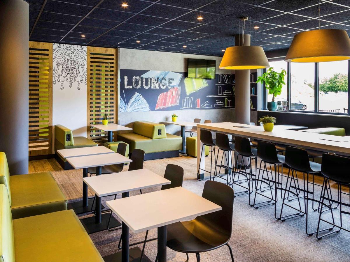 ibis budget Stein Maastricht Buitenkant foto