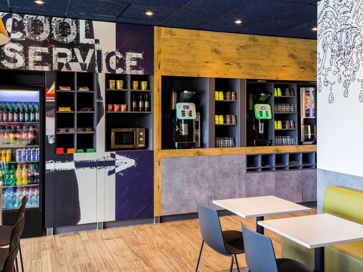 ibis budget Stein Maastricht Buitenkant foto