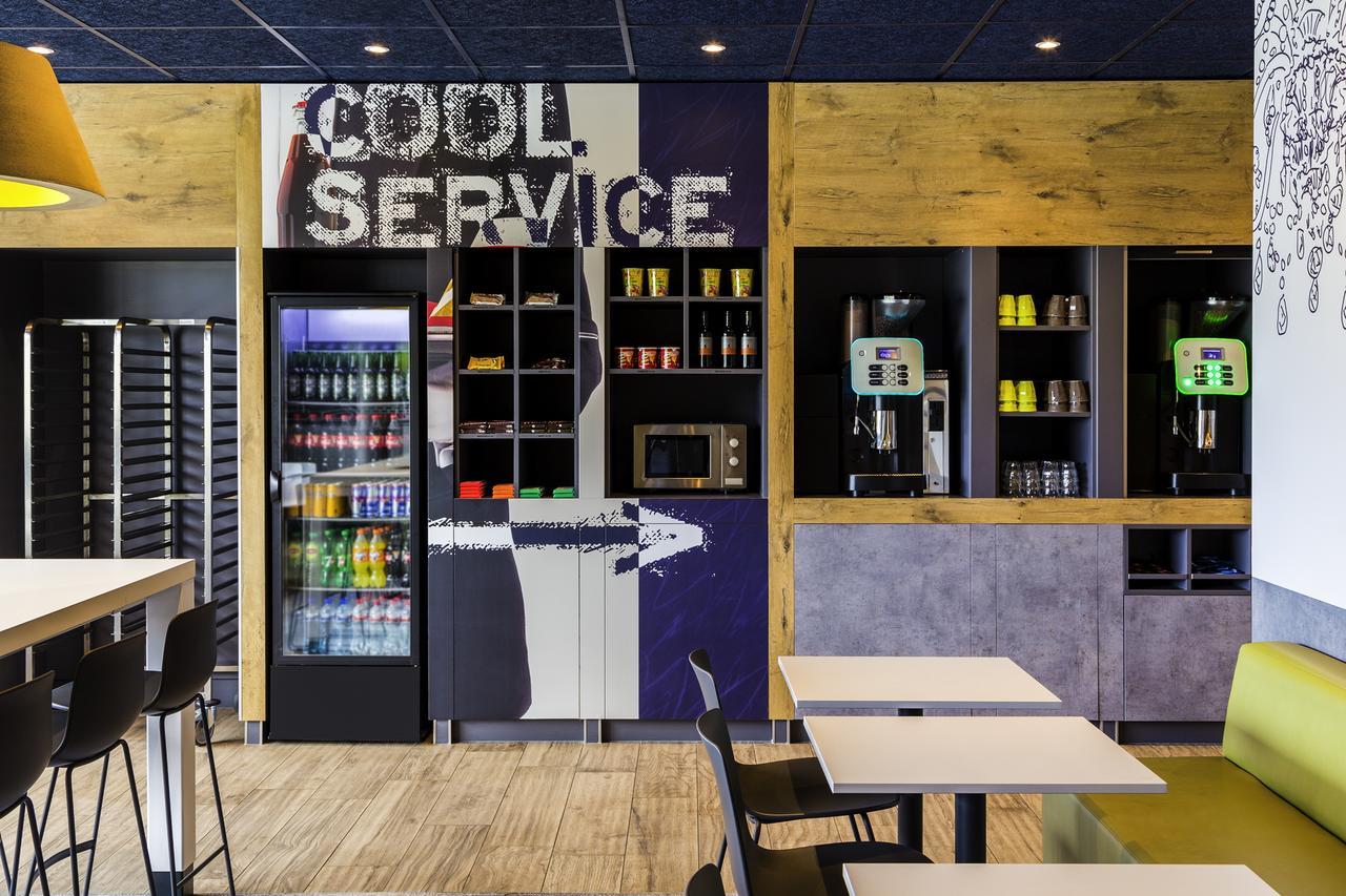ibis budget Stein Maastricht Buitenkant foto