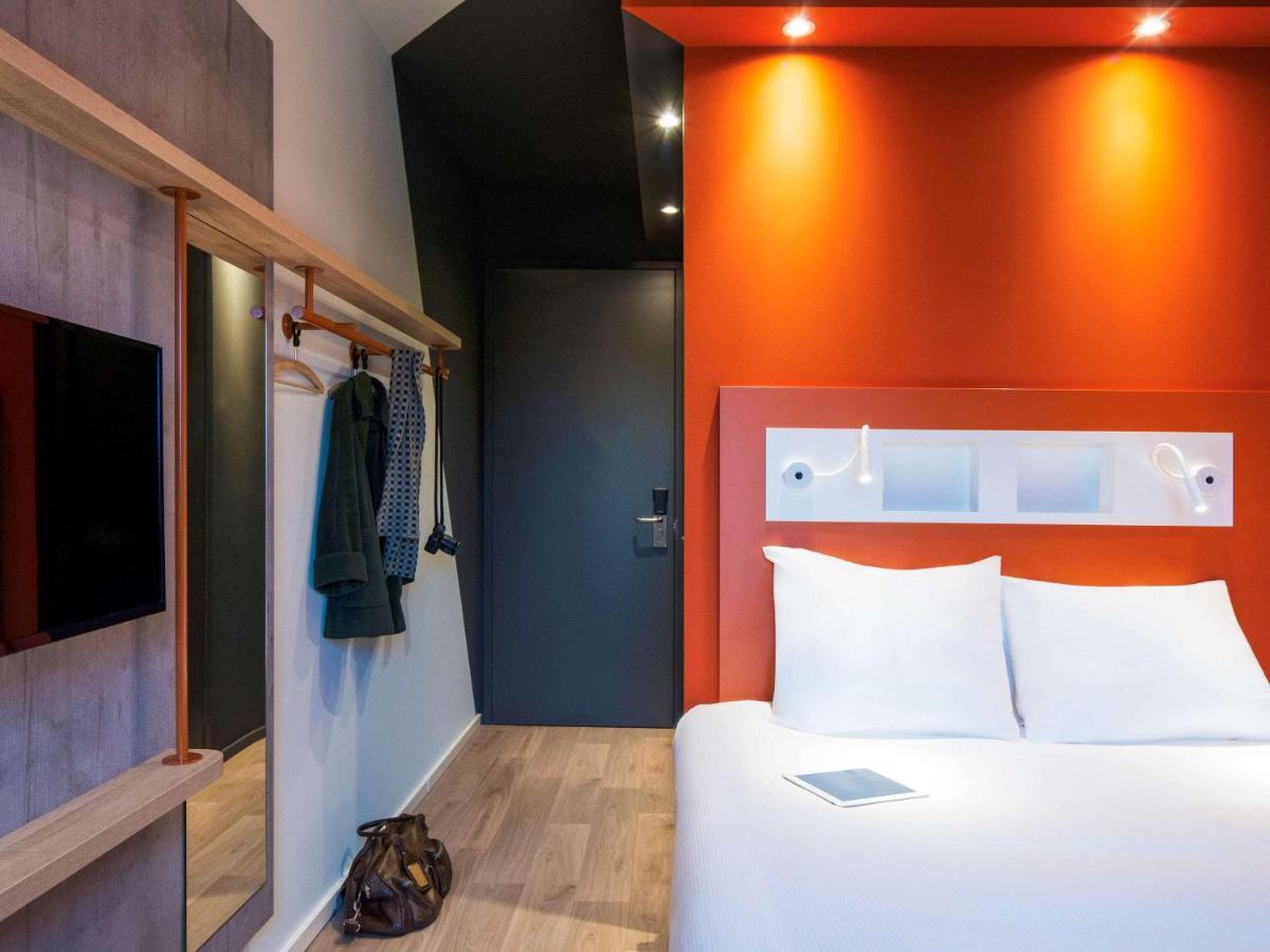 ibis budget Stein Maastricht Buitenkant foto